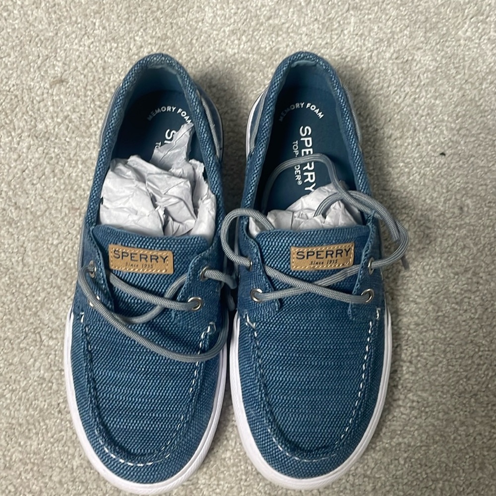 Sperry boat shoes